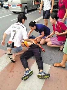 体育生栏杆救人操视频吃瓜,体育生英勇救人瞬间引网友热议